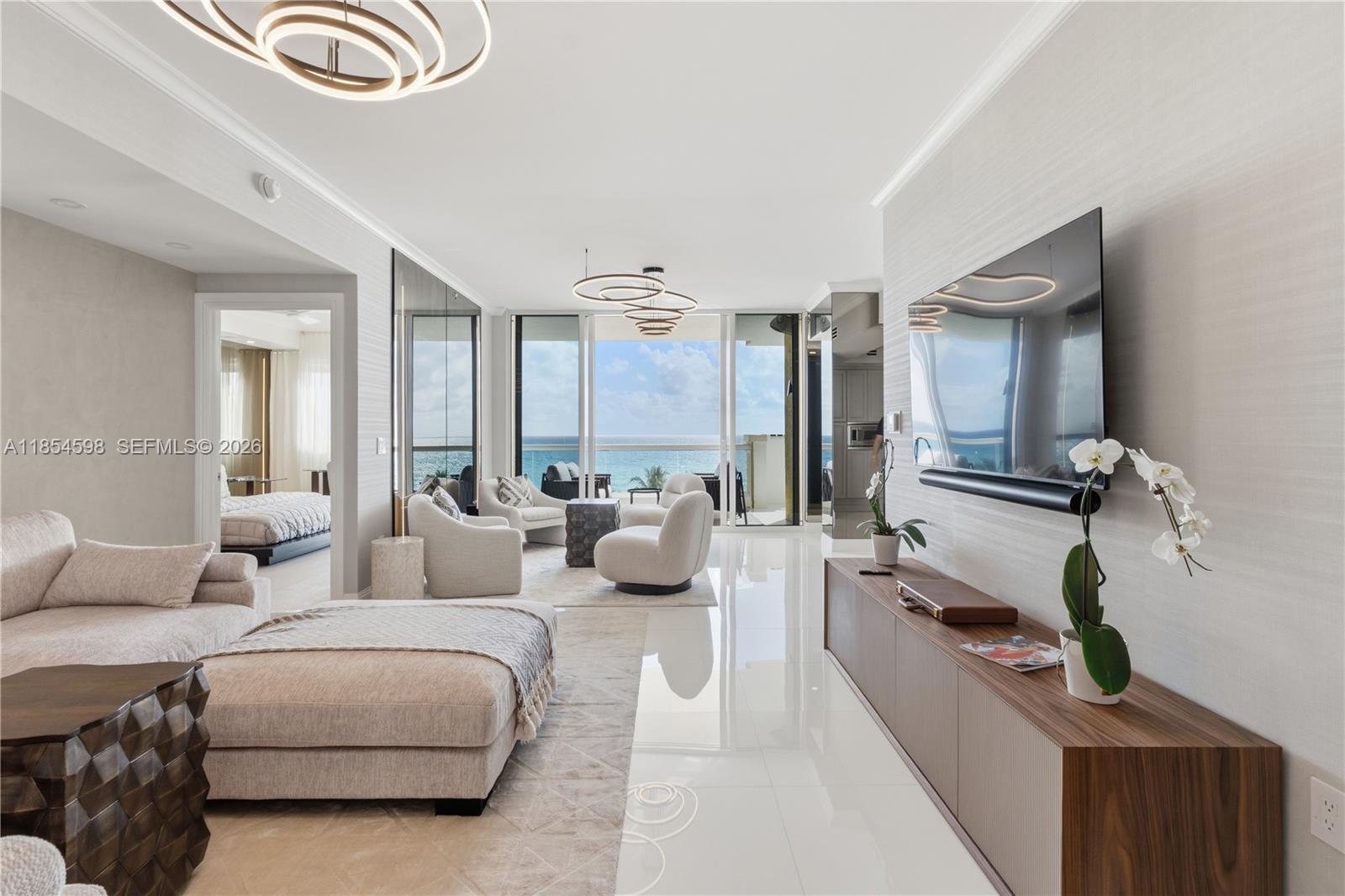 17875 Collins Ave 705