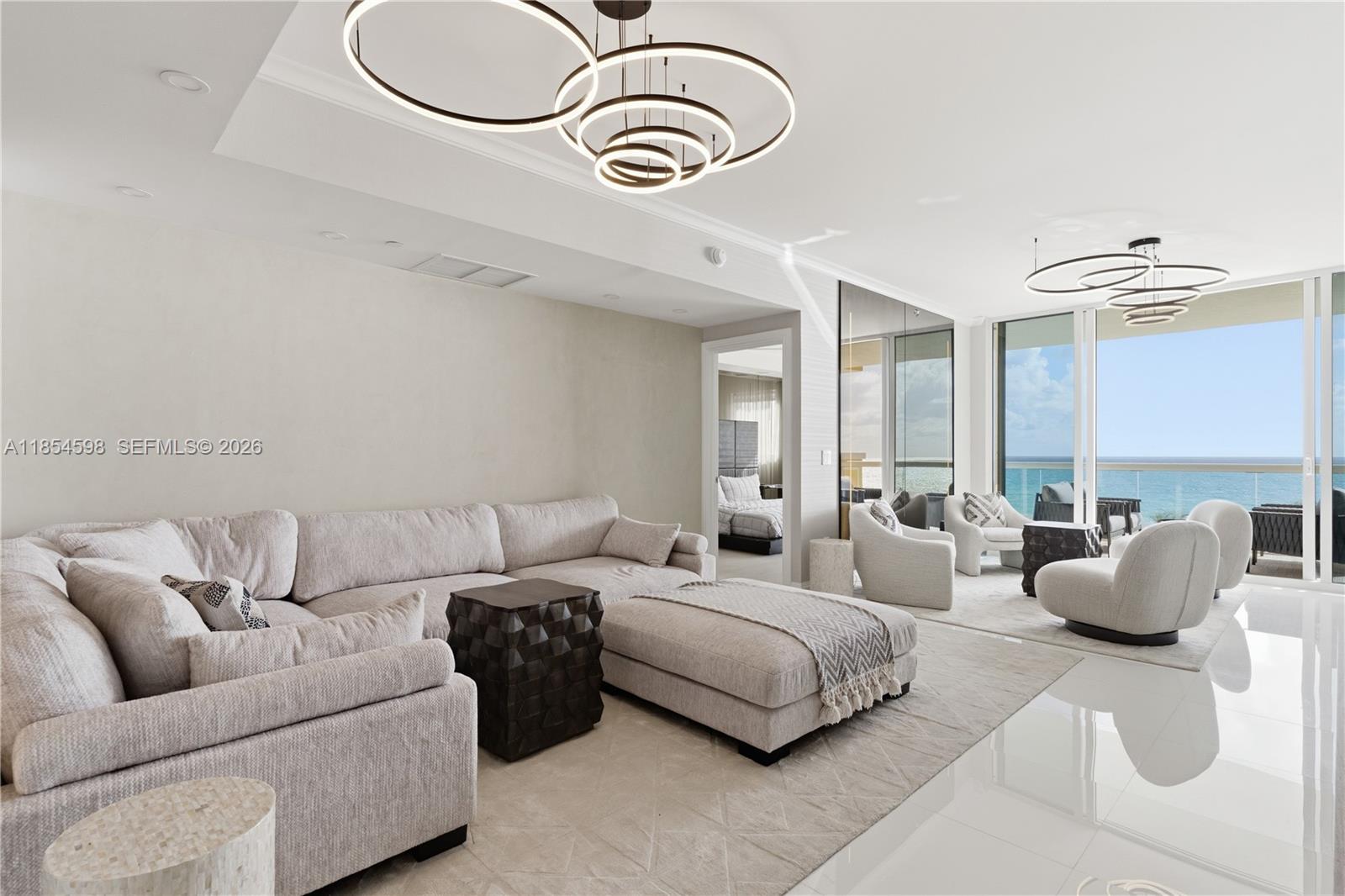 17875 Collins Ave 705