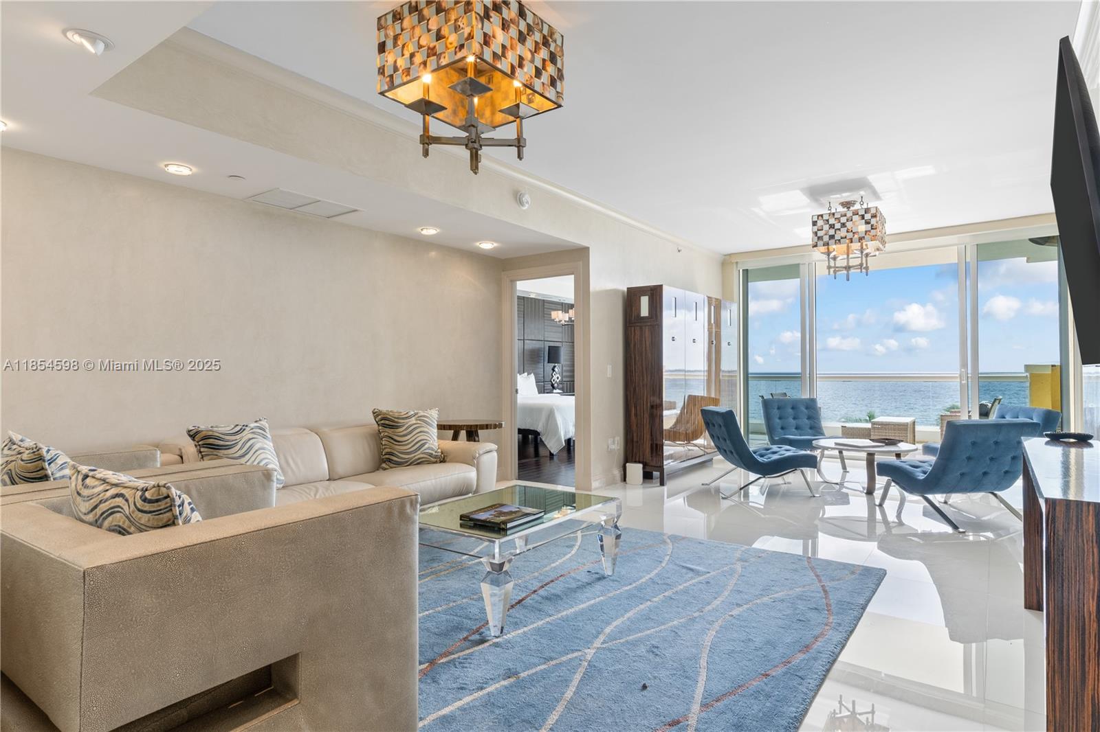 17875 Collins Ave 705