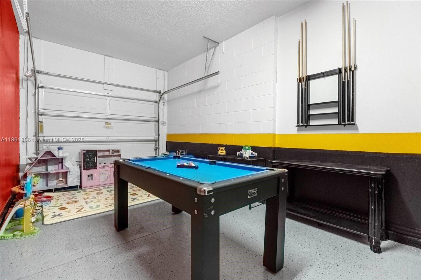 COMPASS BAY UN 4 - Residential