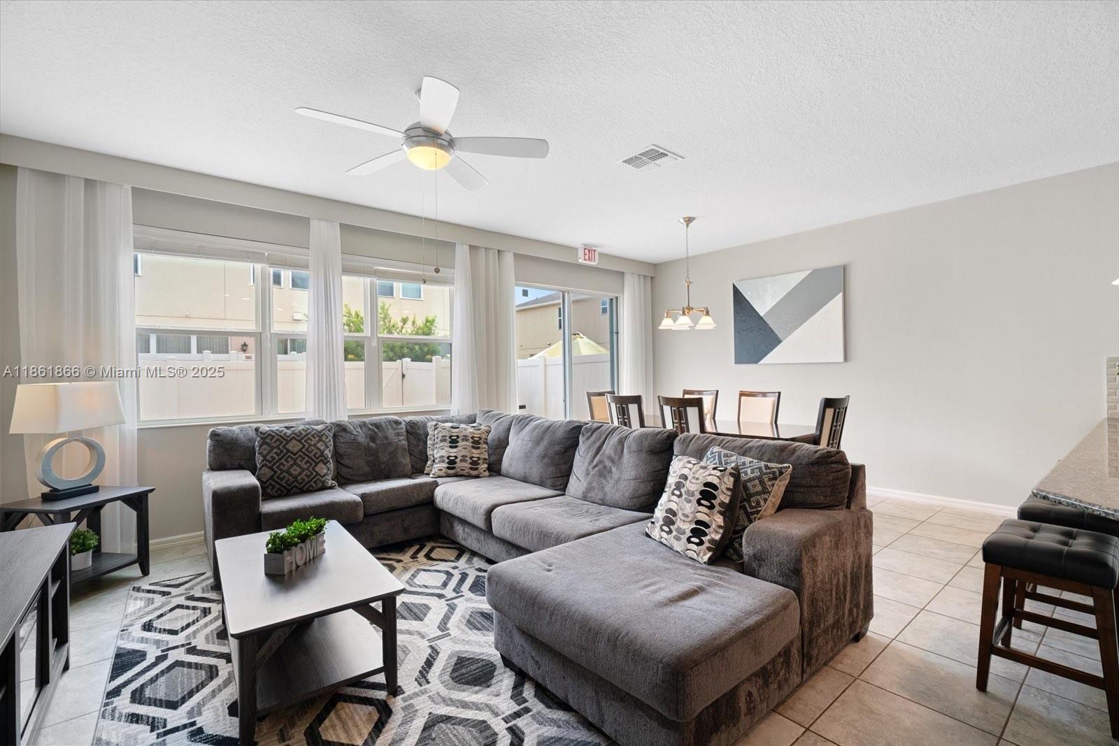 COMPASS BAY UN 4 - Residential