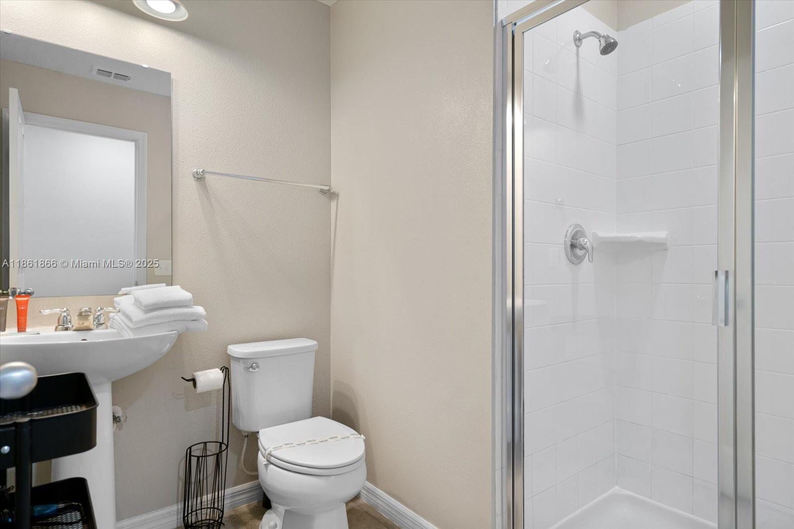 COMPASS BAY UN 4 - Residential