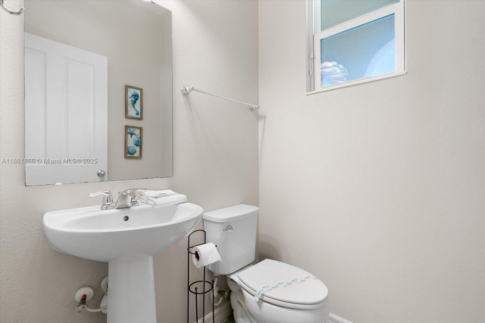 COMPASS BAY UN 4 - Residential