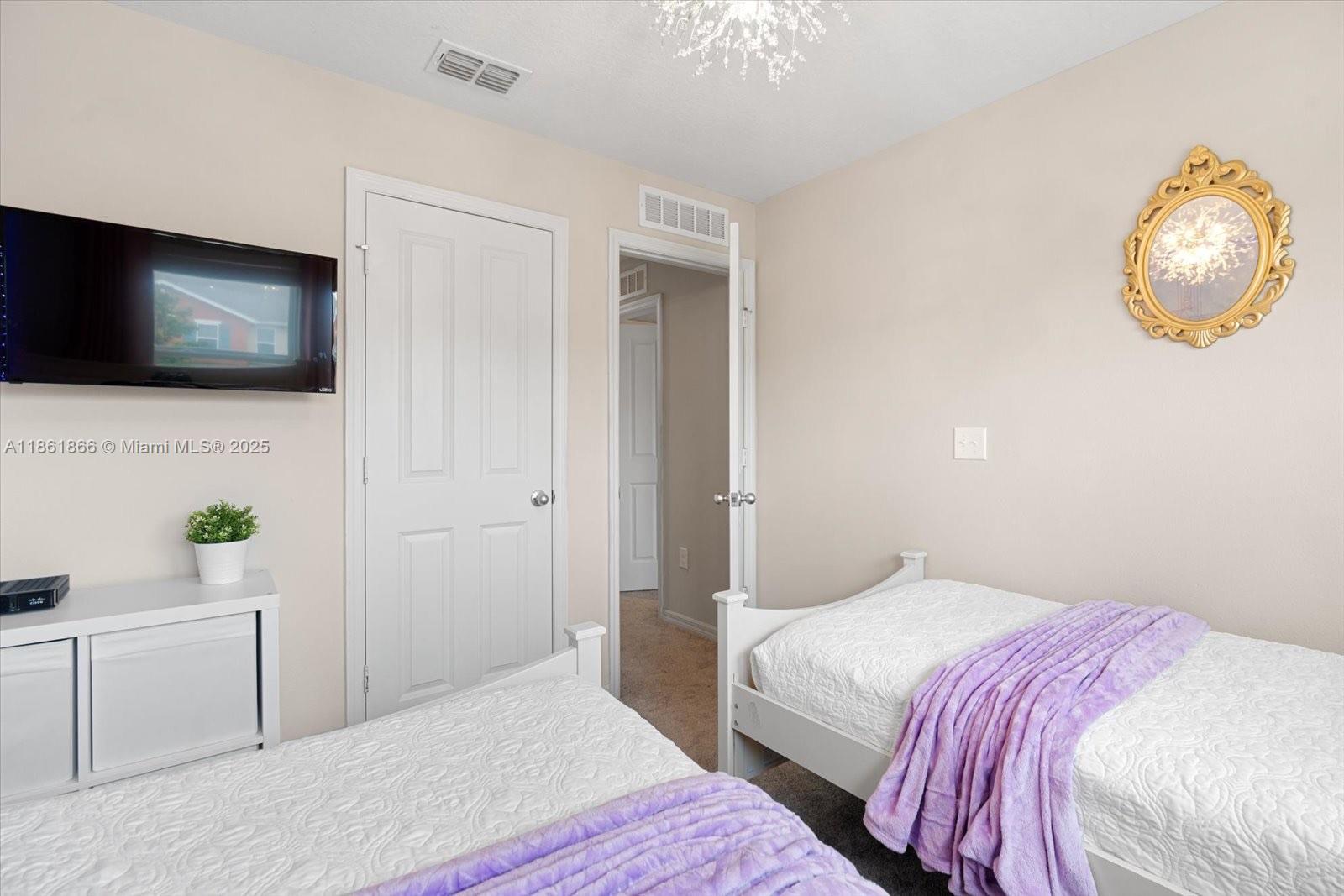 COMPASS BAY UN 4 - Residential