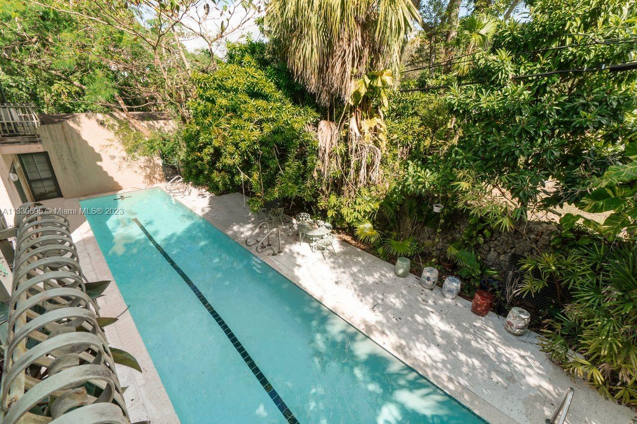 BAY HOMES SUB DB 338-23 - Residential