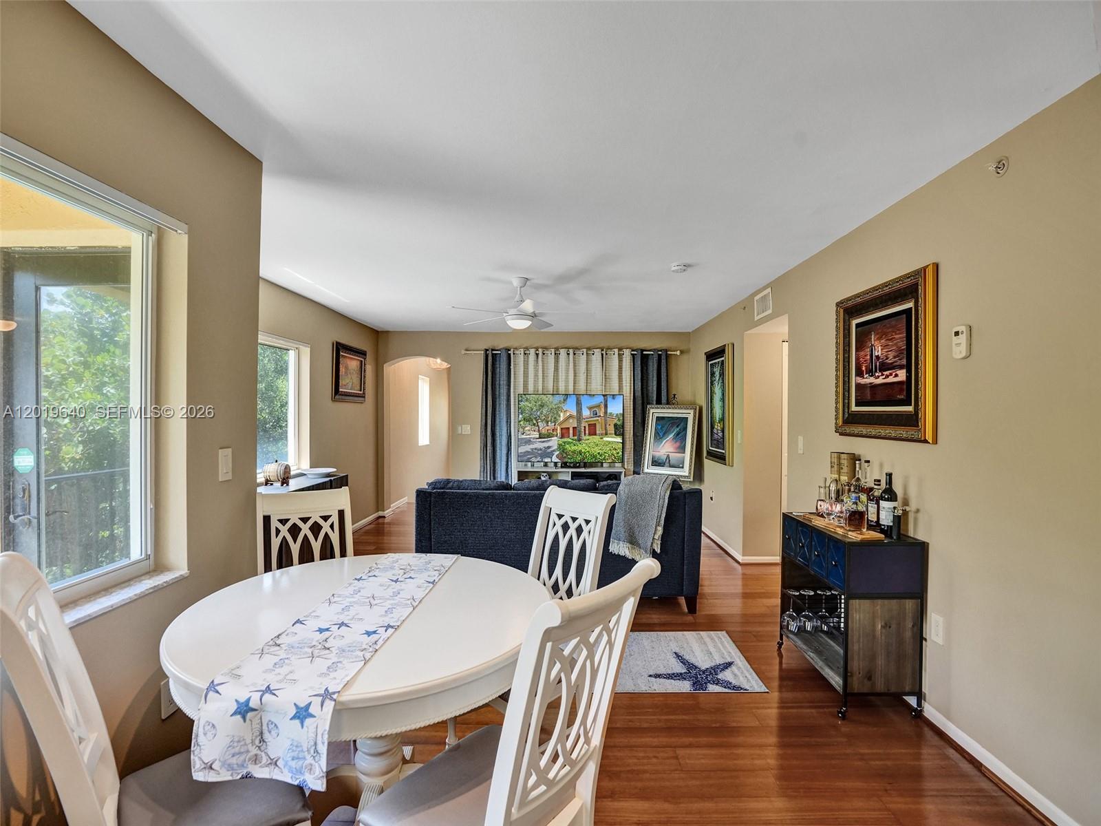 HYPOLUXOS MARINERS CAY - Residential