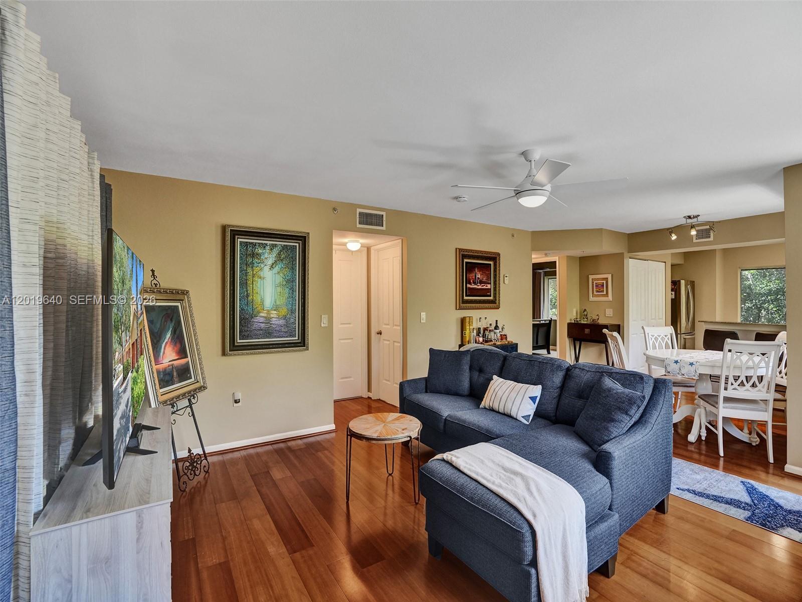 HYPOLUXOS MARINERS CAY - Residential