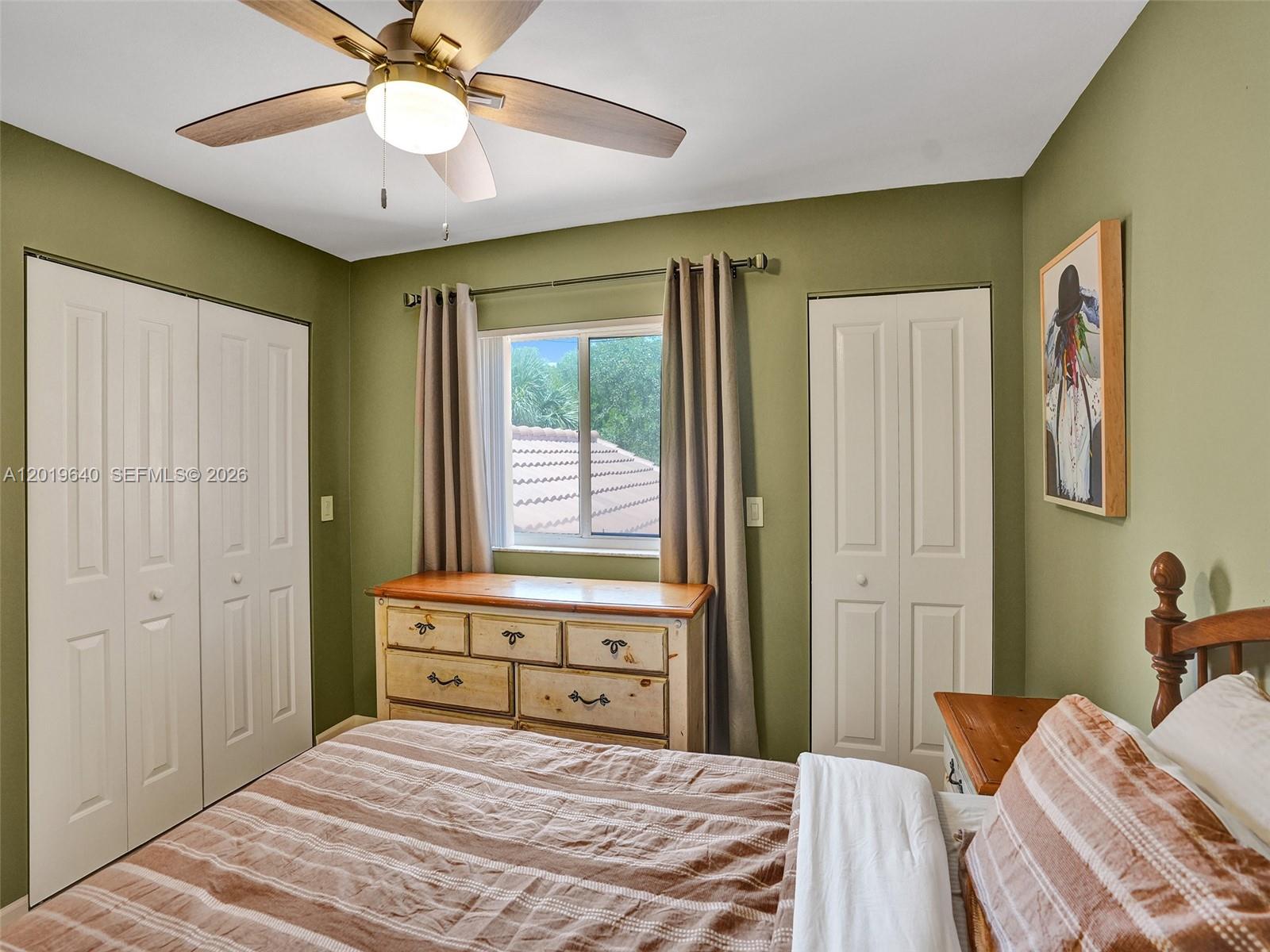 HYPOLUXOS MARINERS CAY - Residential