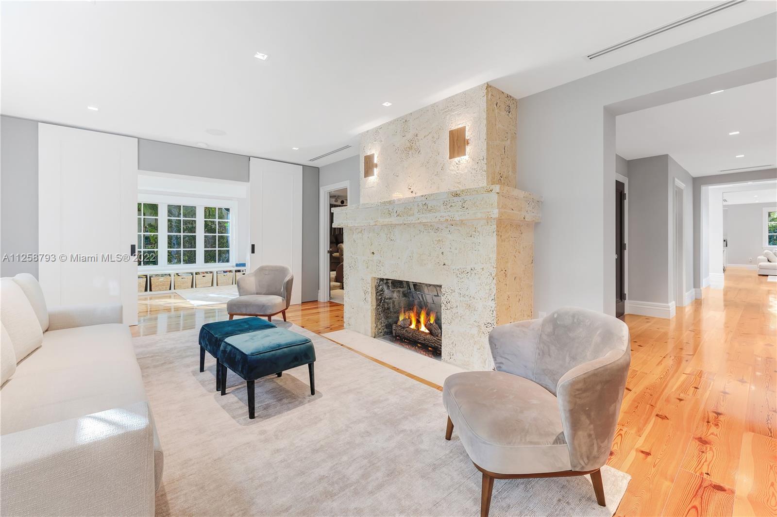 CORAL GABLES SEC E - Residential