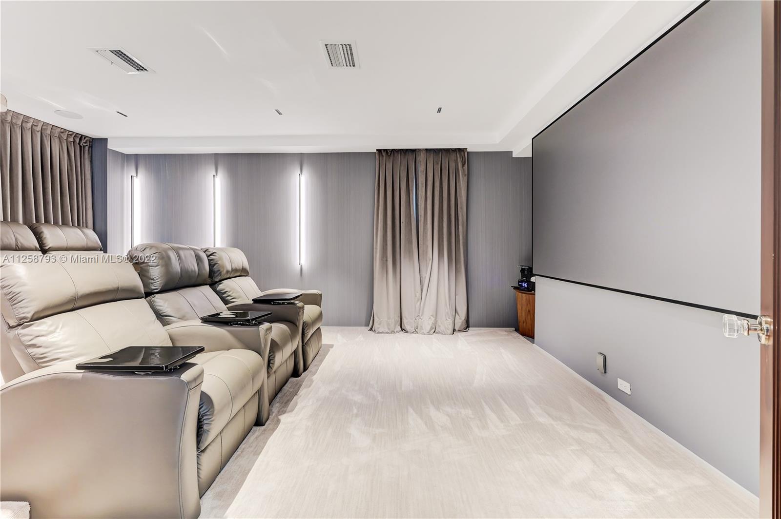 CORAL GABLES SEC E - Residential