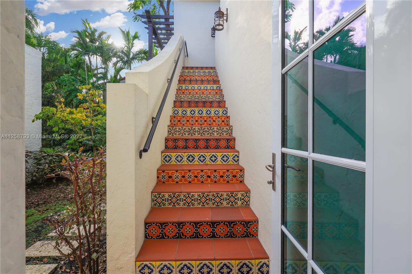 CORAL GABLES SEC E - Residential