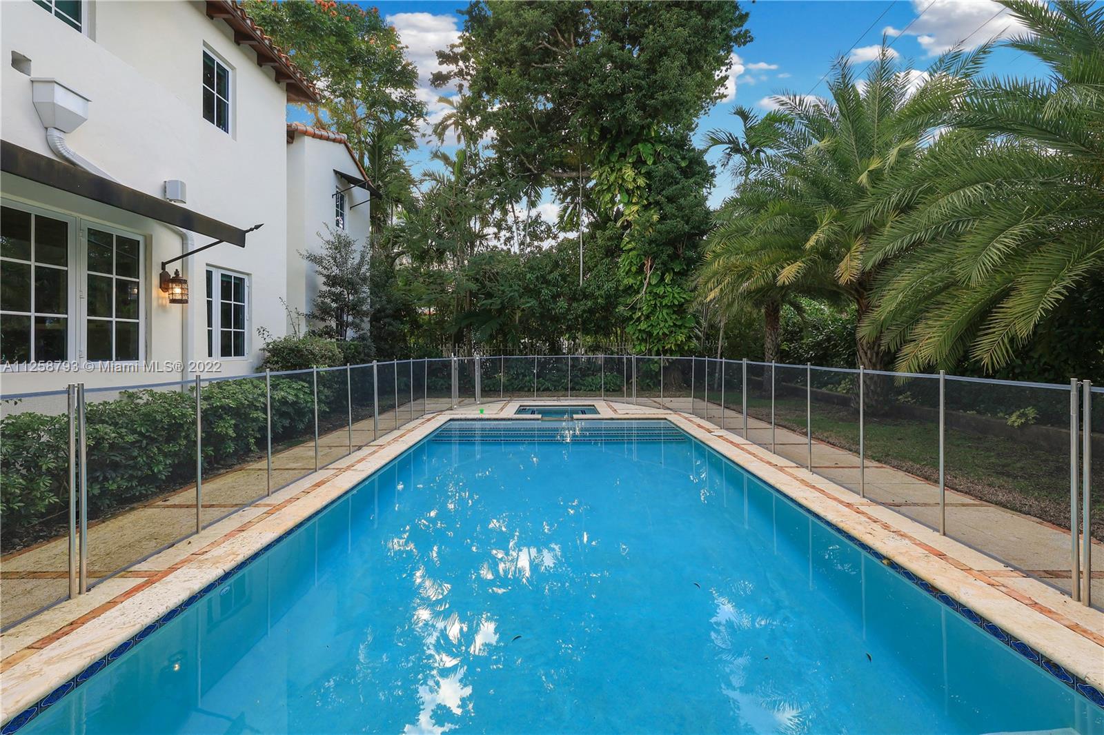 CORAL GABLES SEC E - Residential