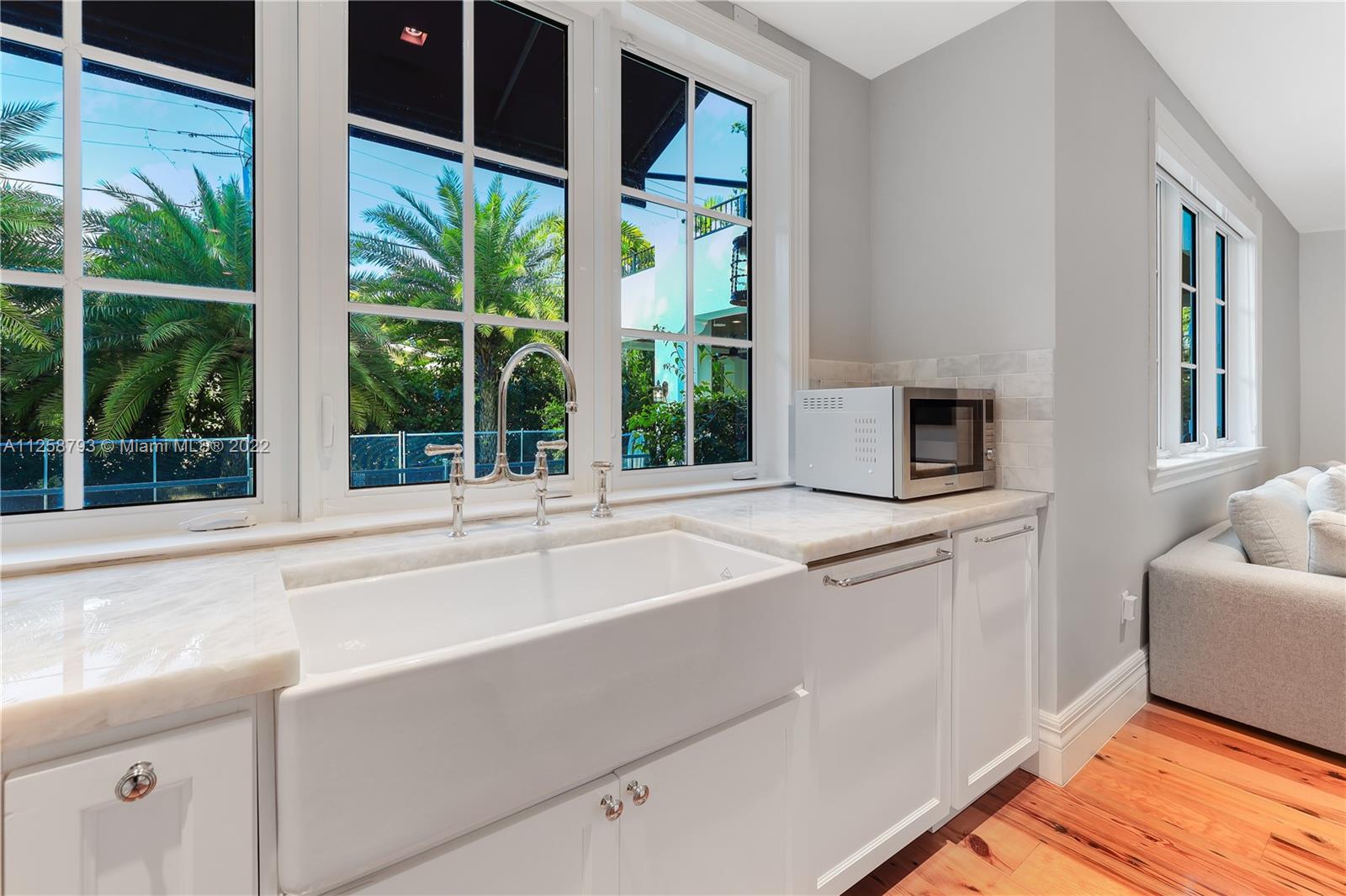 CORAL GABLES SEC E - Residential