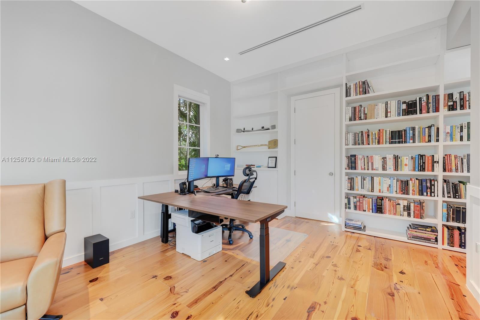 CORAL GABLES SEC E - Residential