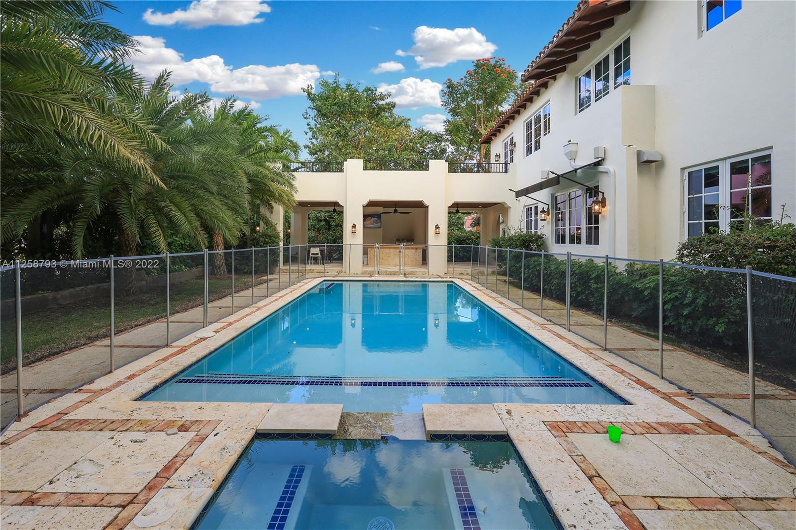 CORAL GABLES SEC E - Residential