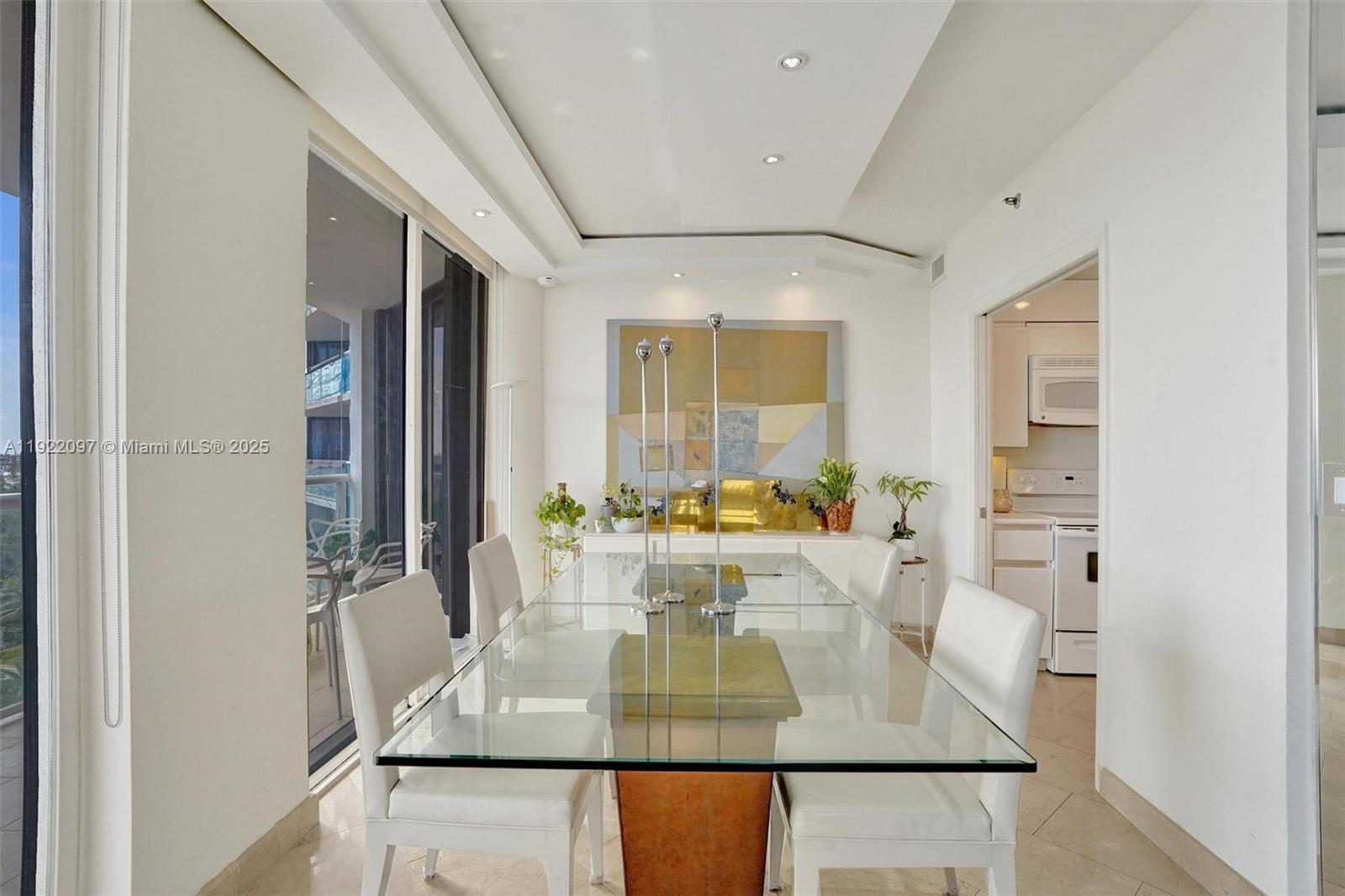 4000 ISL BLVD WILLIAMS IS - Residential