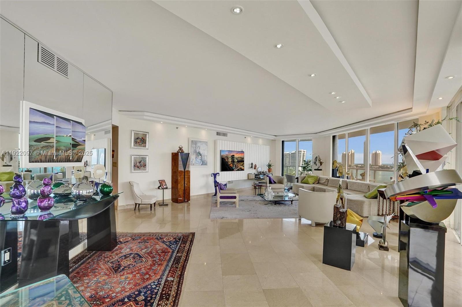 4000 ISL BLVD WILLIAMS IS - Residential