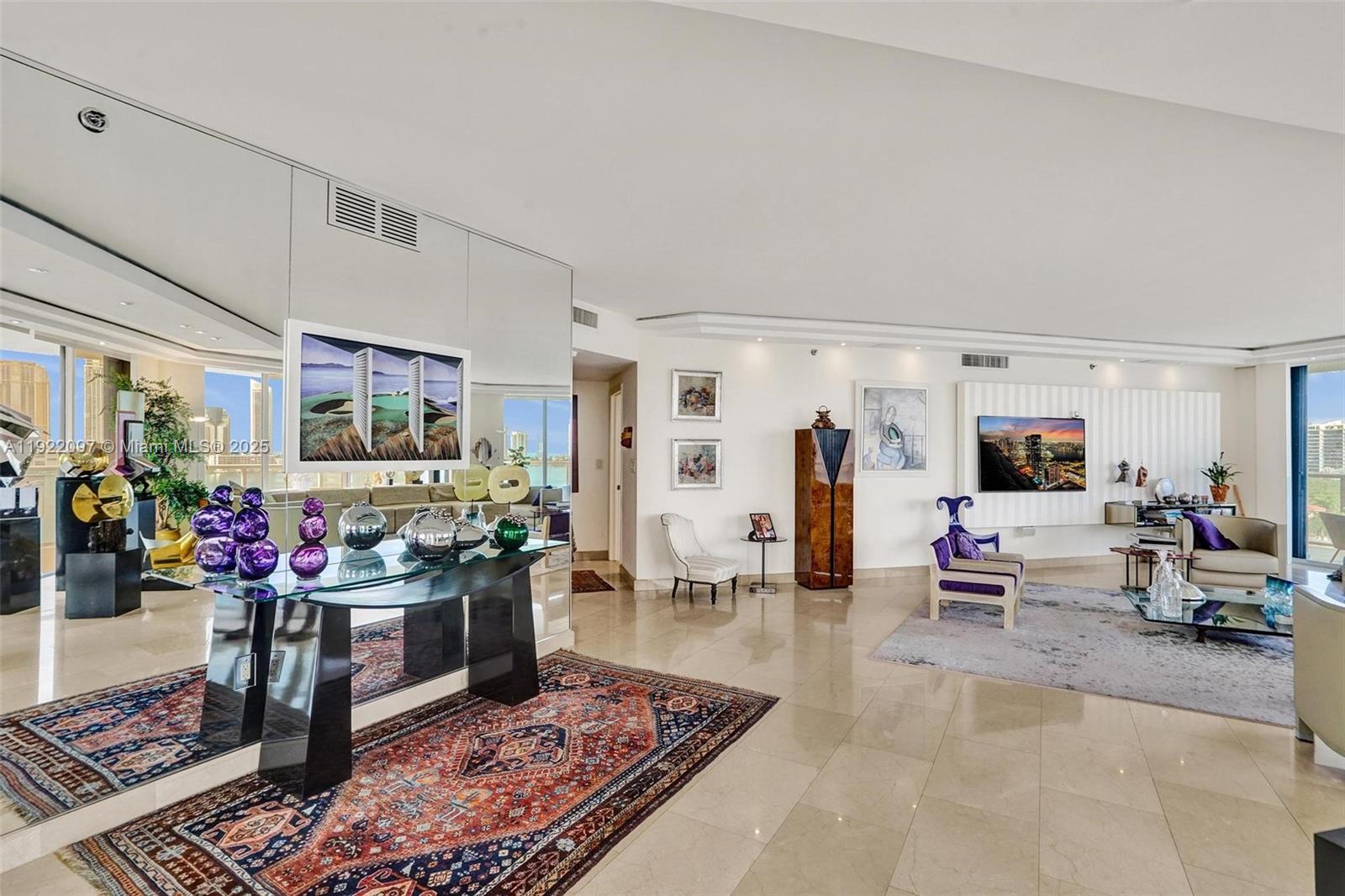 4000 ISL BLVD WILLIAMS IS - Residential