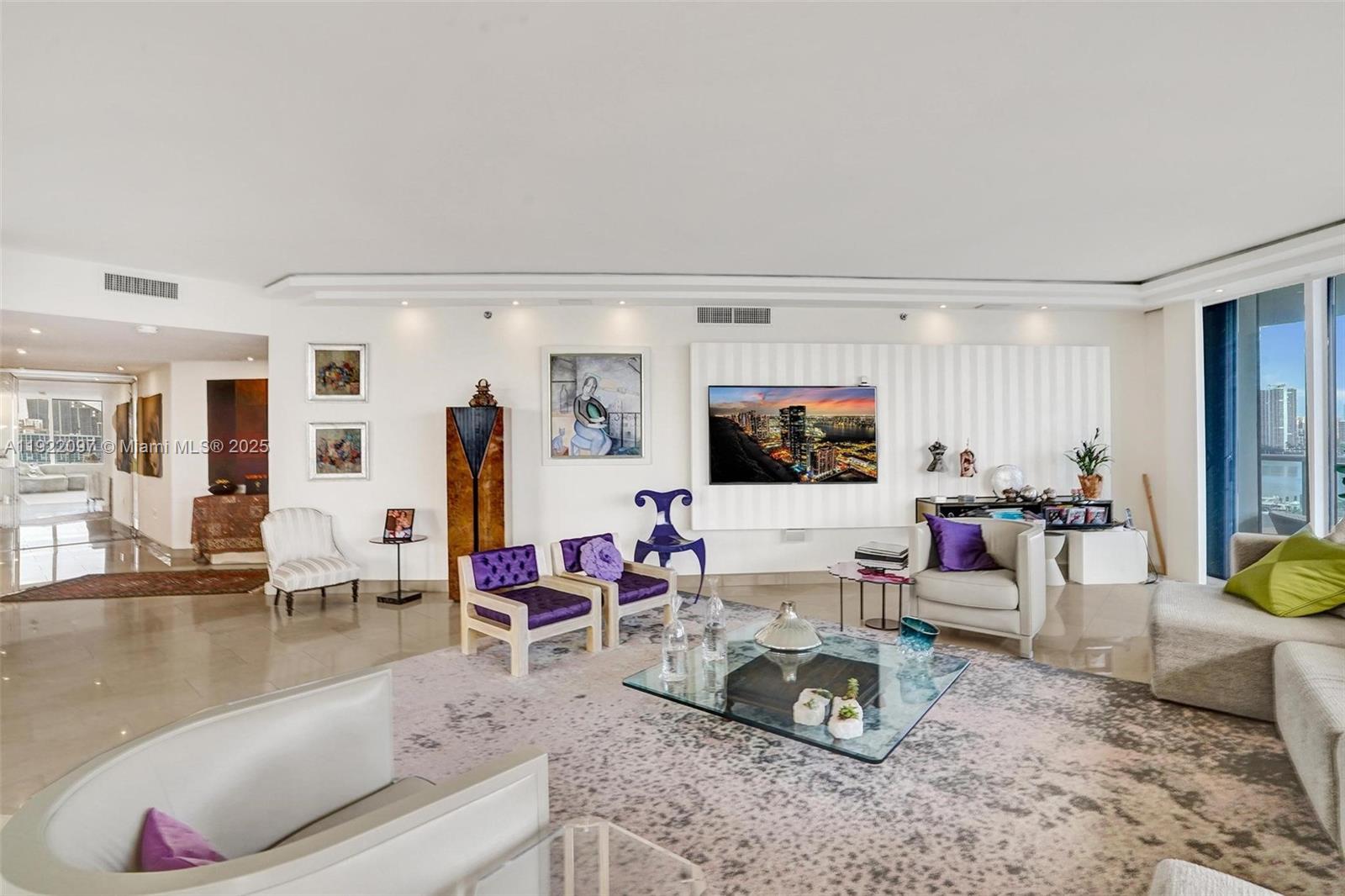 4000 ISL BLVD WILLIAMS IS - Residential