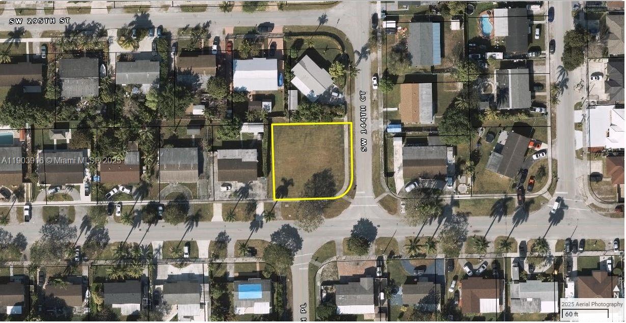Looking for Residential land to build your dreamed Home or to developed your new investment house ? Do not wait more , this is what you are looking for . This Residential land is located in an amazing neighborhood, this is one of two available empty lands in the area . Call me for more details !!!