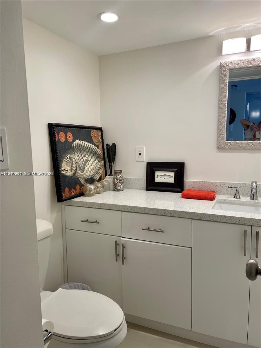 SUNDIAL TOWERS CONDO - Residential