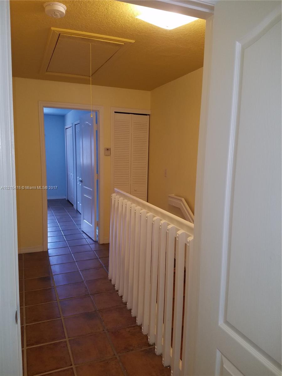 Lakeview At The Gardens C - Residential Lease