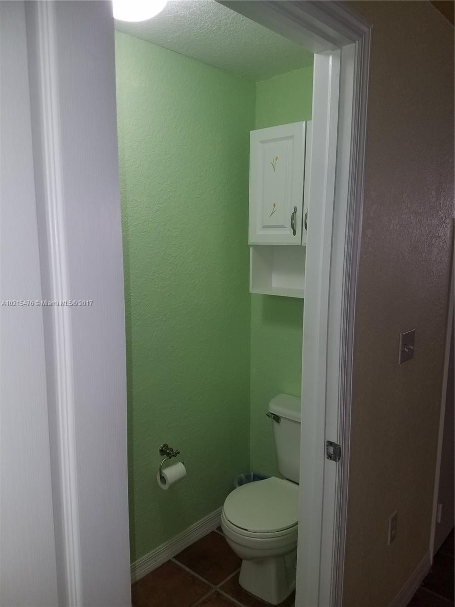 Lakeview At The Gardens C - Residential Lease