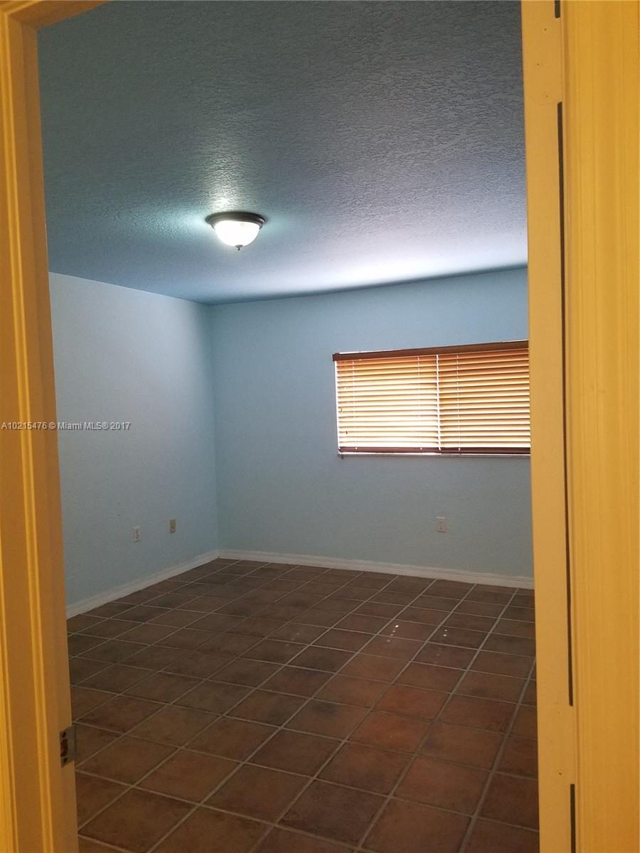 Lakeview At The Gardens C - Residential Lease