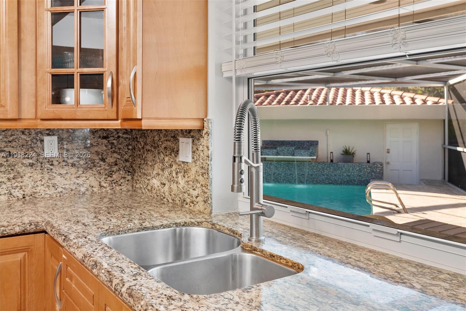 PL OF GOVT - Residential