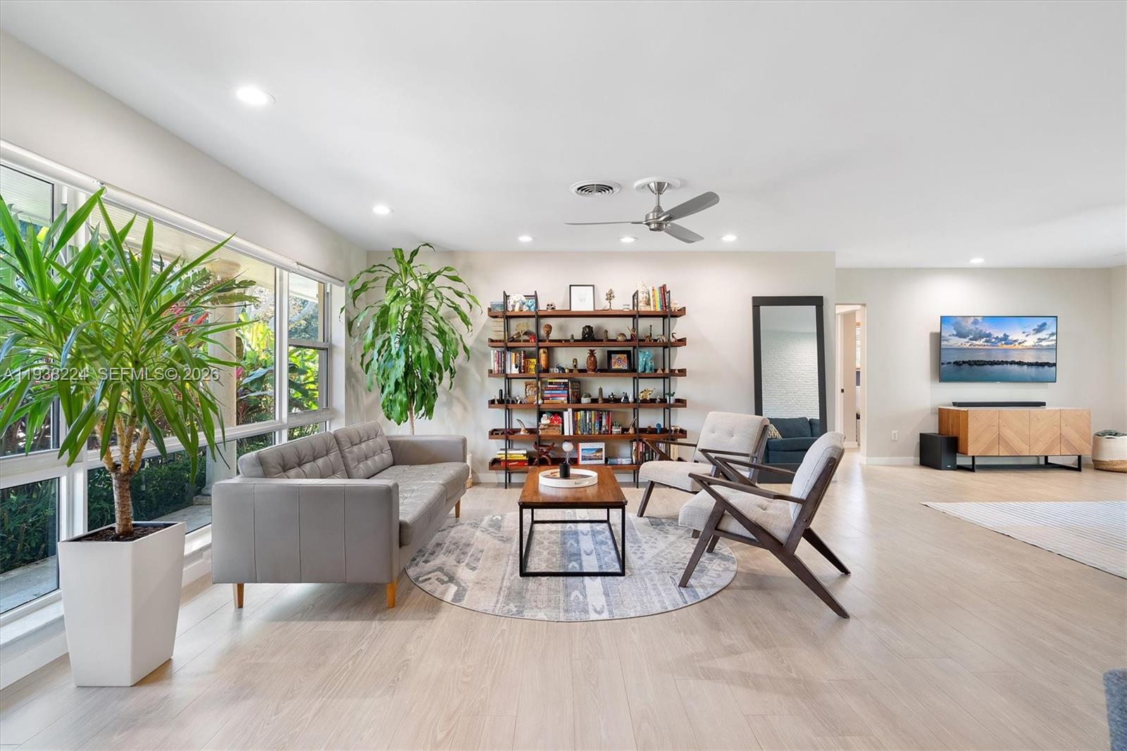 PL OF GOVT - Residential