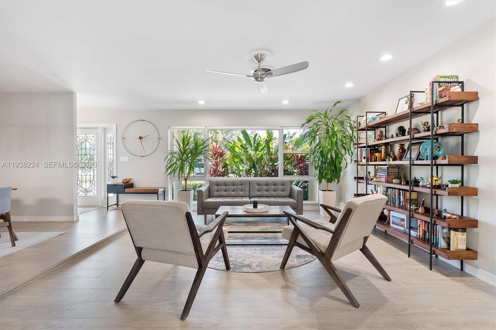 PL OF GOVT - Residential