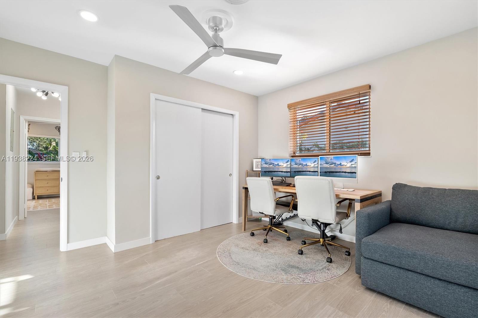 PL OF GOVT - Residential