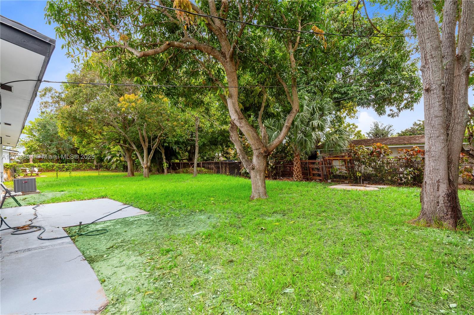 PROSPER PARK AMEN - Residential