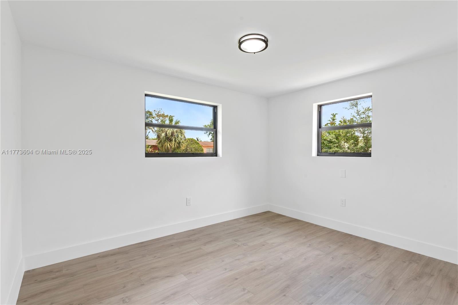 PROSPER PARK AMEN - Residential