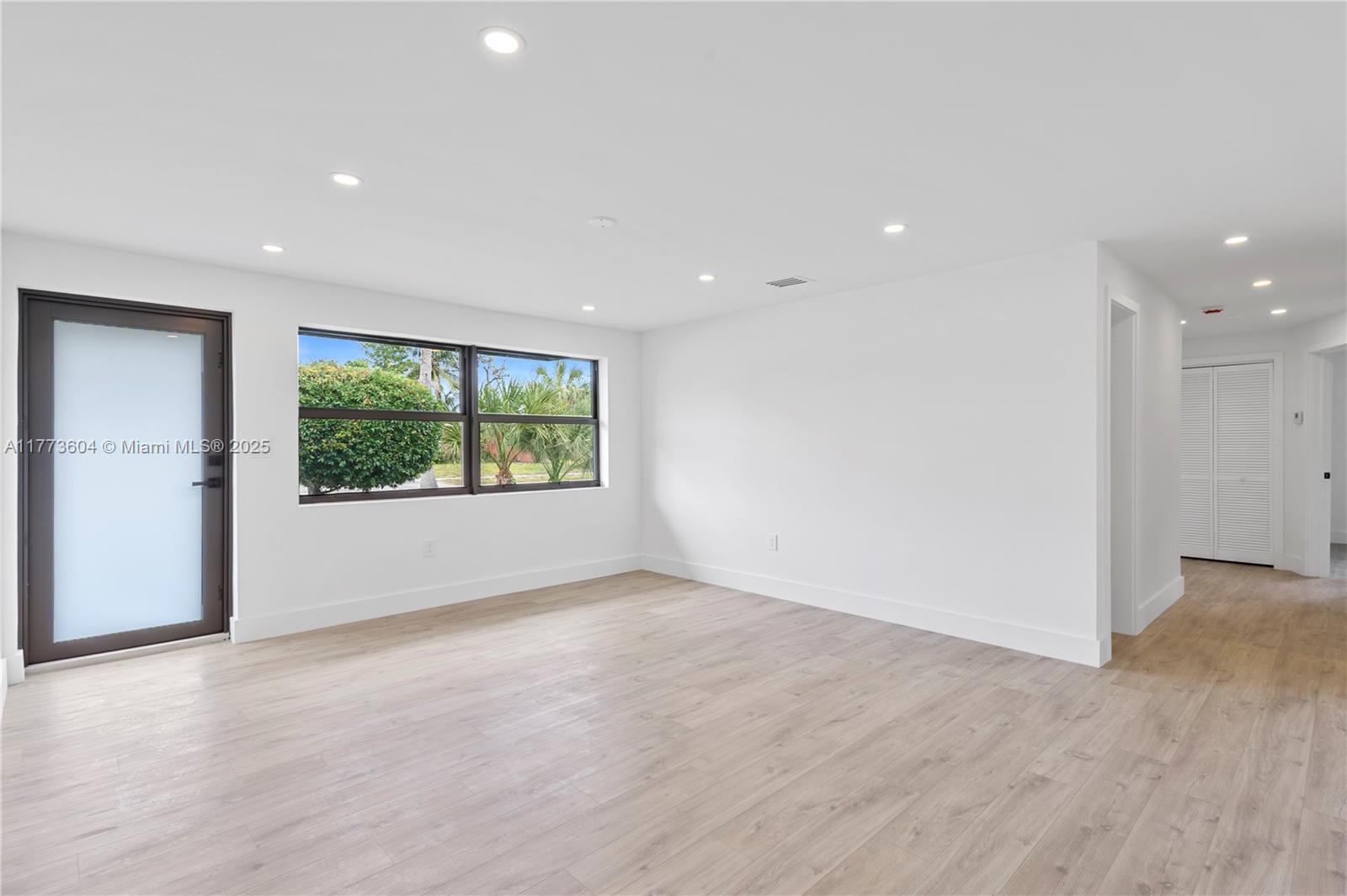 PROSPER PARK AMEN - Residential