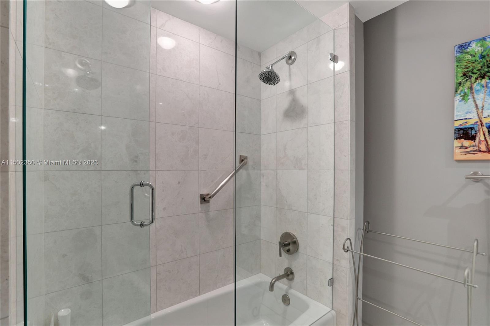 DIPLOMAT OCEANFRONT RESID - Residential