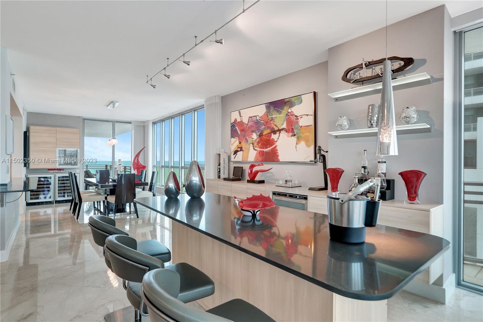 DIPLOMAT OCEANFRONT RESID - Residential