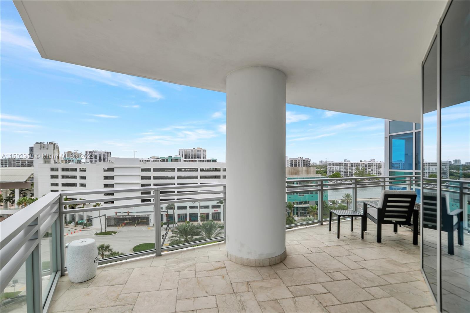 DIPLOMAT OCEANFRONT RESID - Residential