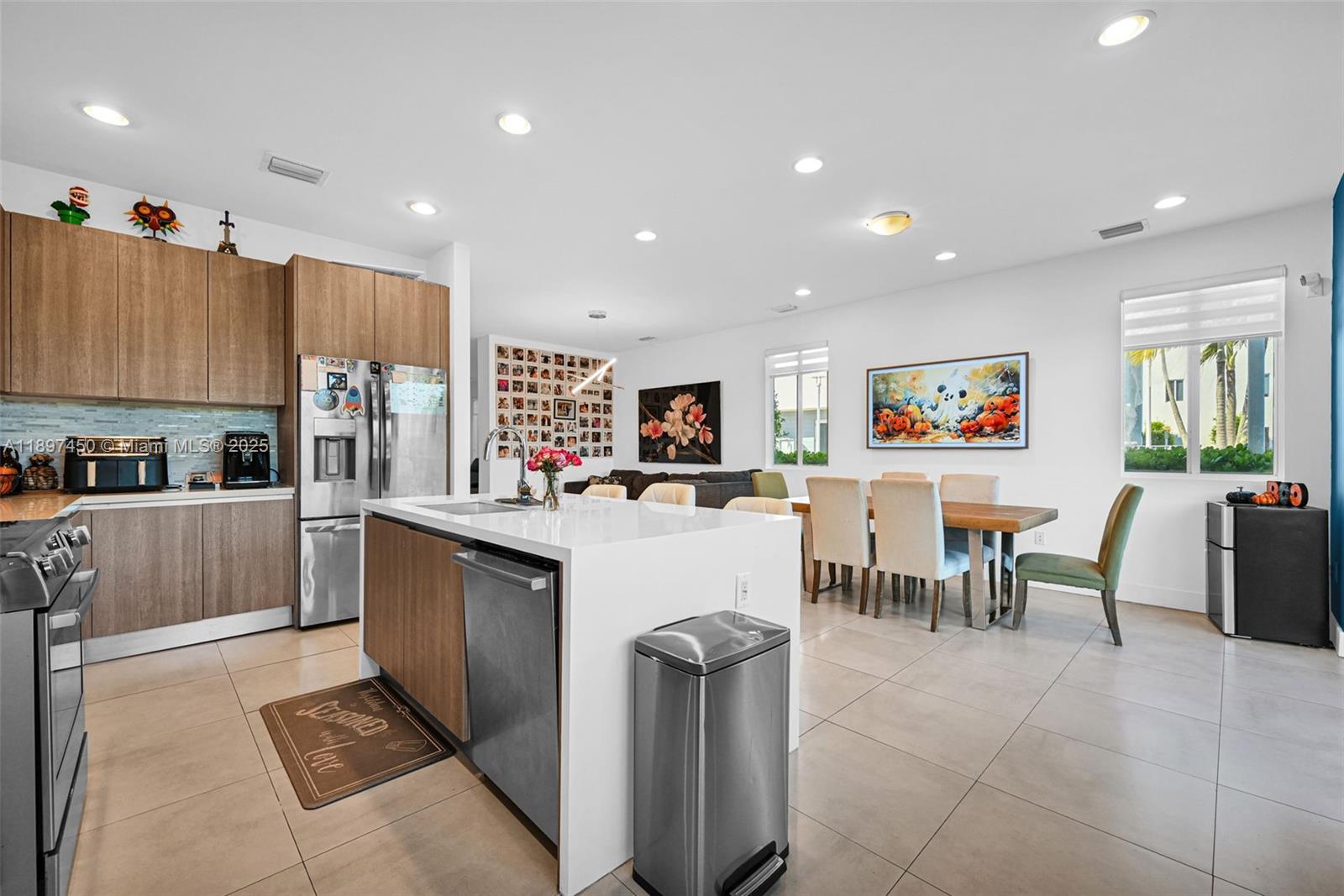 DORAL PALMS NORTH - Residential