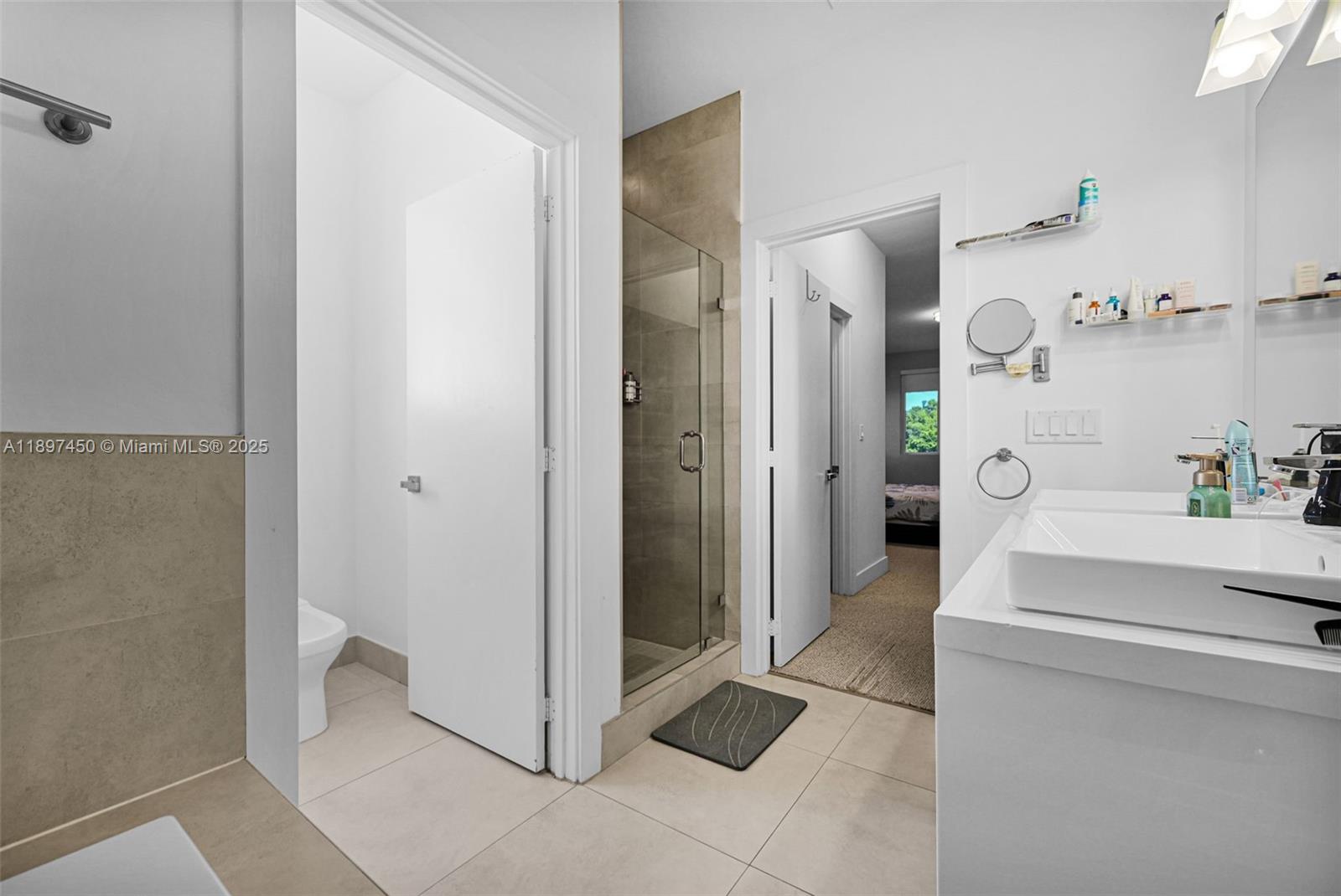 DORAL PALMS NORTH - Residential