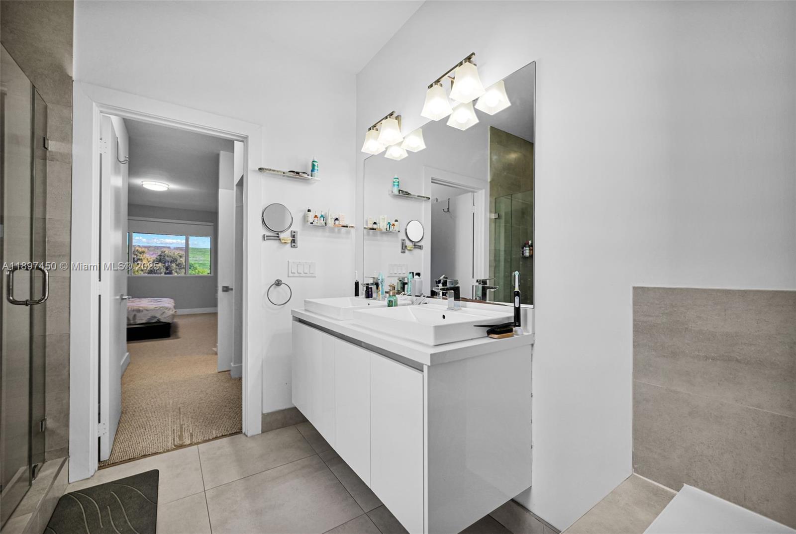 DORAL PALMS NORTH - Residential