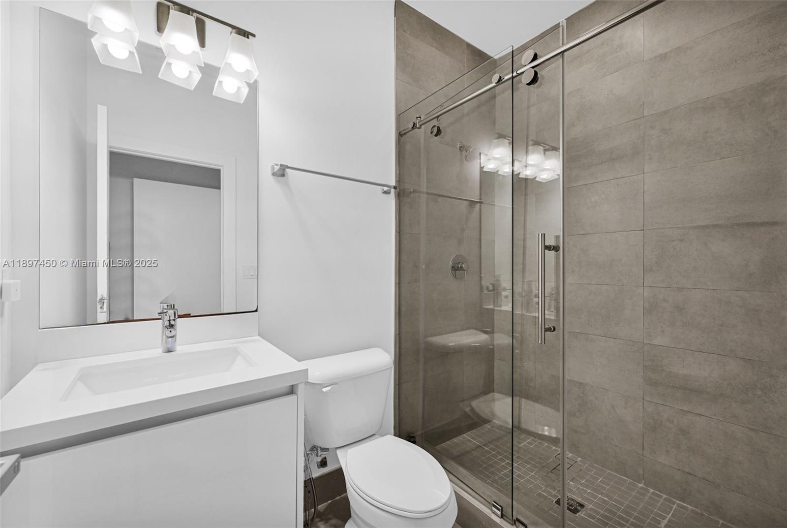 DORAL PALMS NORTH - Residential