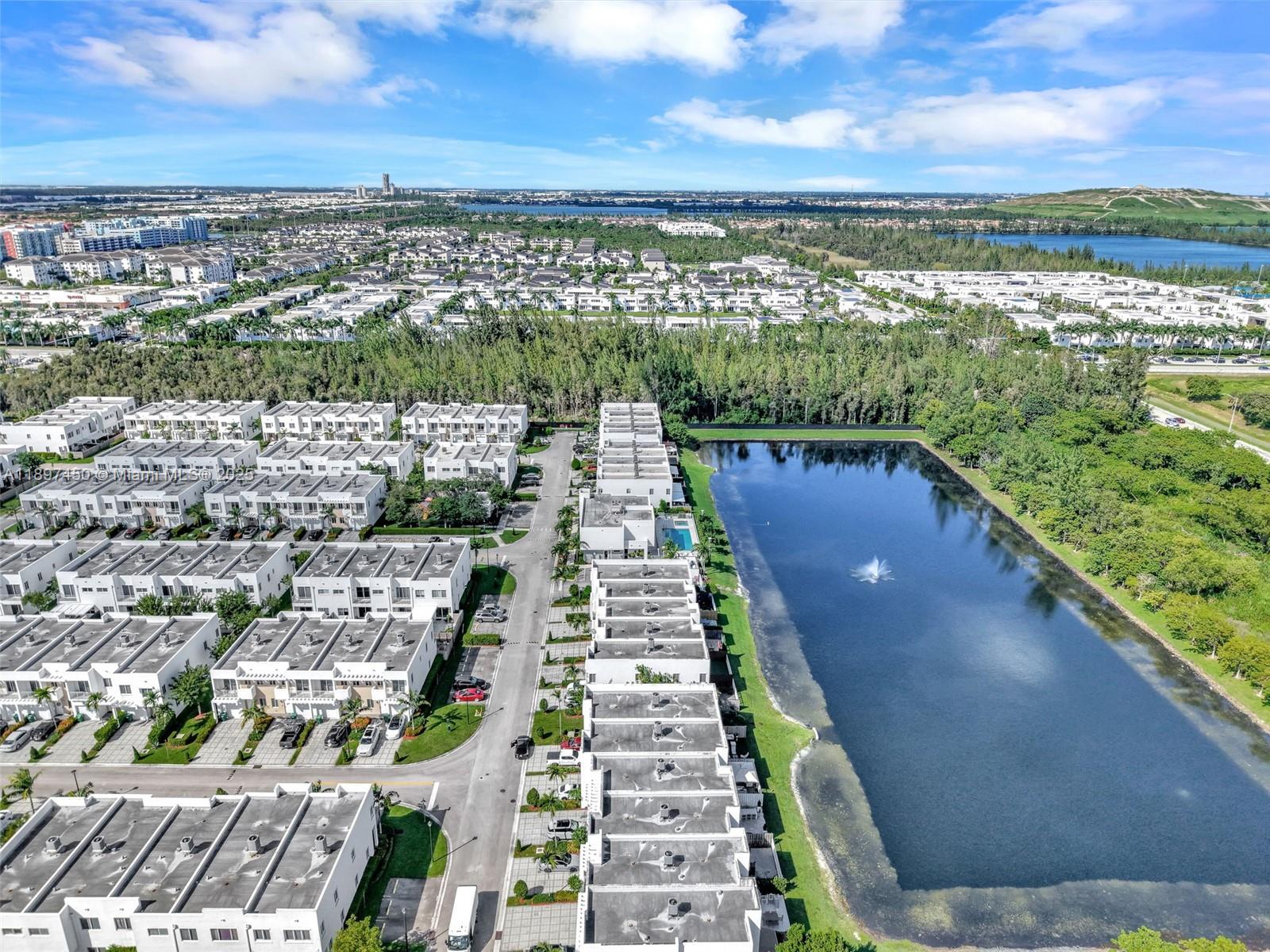 DORAL PALMS NORTH - Residential