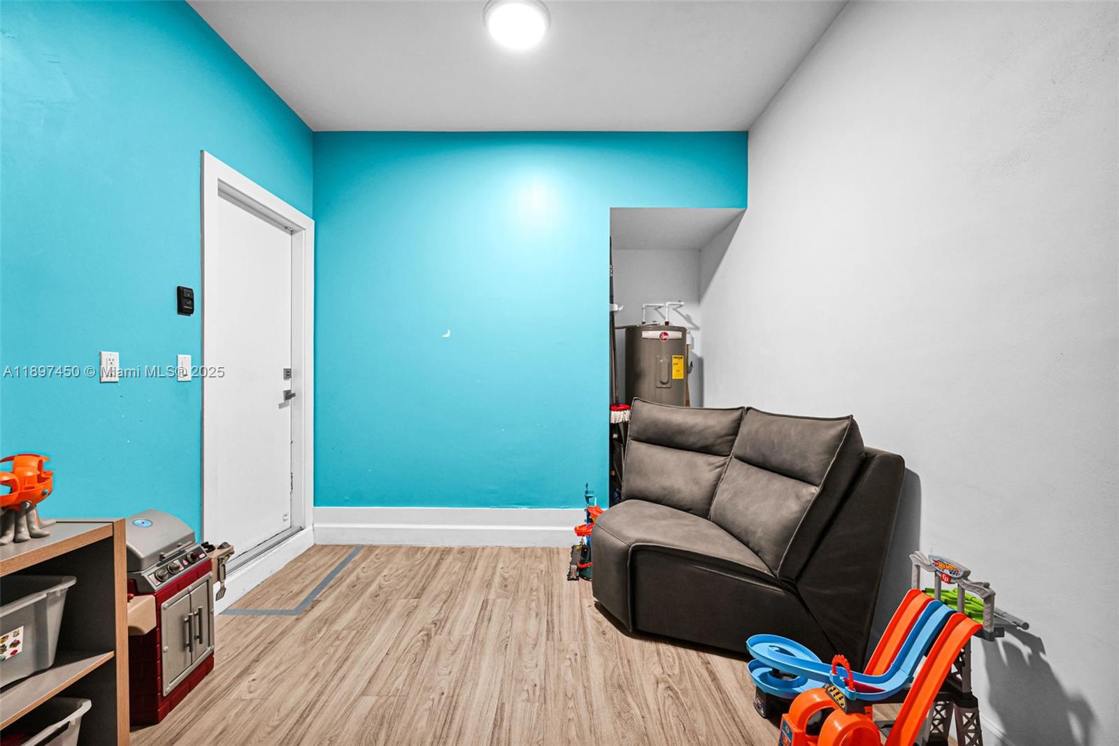 DORAL PALMS NORTH - Residential