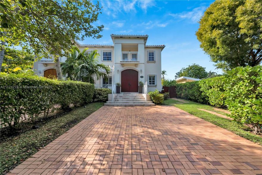 It's easy to picture yourself living in this brilliantly decorated 3 bedroom/ 3.5 bath second-story residence. This Sophisticated and elegant townhouse has everything you've been looking for. The first floor features a bright & airy living area with both formal living and dining areas, a family room, kitchen and half-bath. The fully equipped ample kitchen provides not only style but complete functionality and offers granite countertops and sub-zero refrigerator. The second floor offers 3 beds/ 3 baths. The sun-soaked spacious master suite includes a walk-in closet and dual sinks. The backyard patio is excellent for entertaining with a lovely pool and plenty of room for chaise lounges. Just steps from the Village Green and schools.