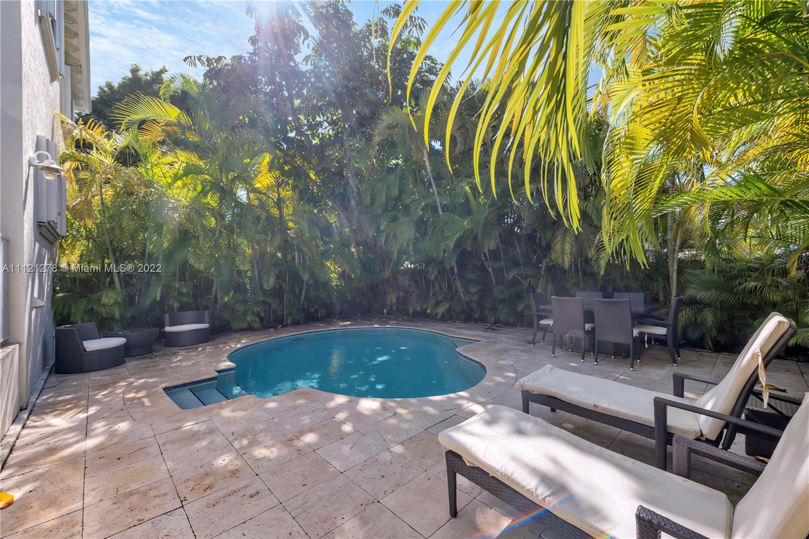 TROPICAL ISLE HOMES SUB 4 - Residential