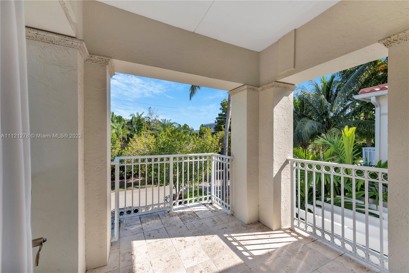 TROPICAL ISLE HOMES SUB 4 - Residential