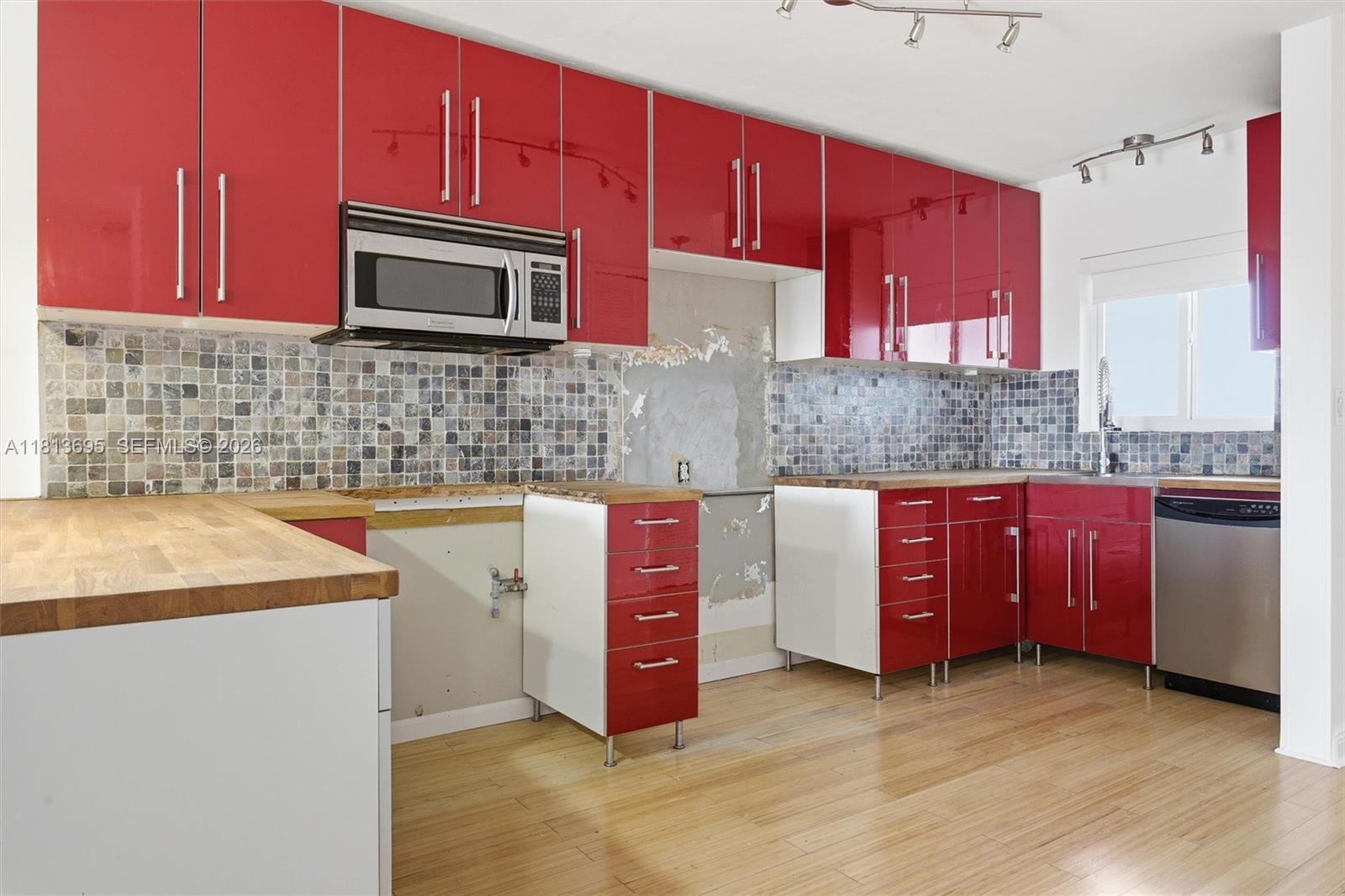 KEYSTONE ARMS CONDO - Residential