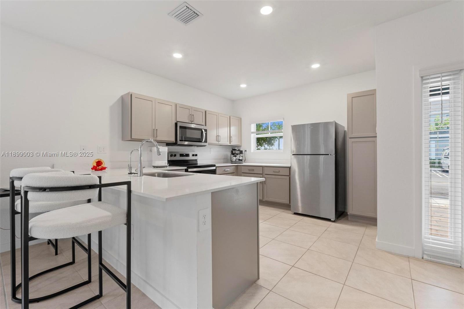 FLORIDA CITY PARK REV - Residential Lease