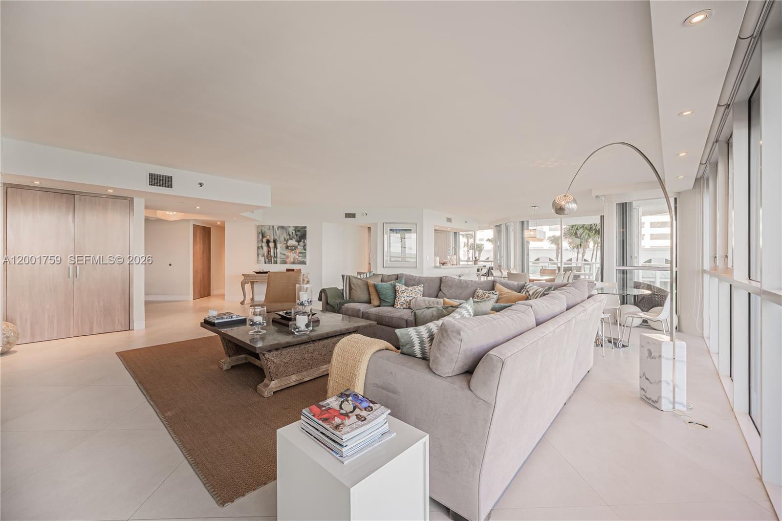 OCEANIA III CONDO - Residential